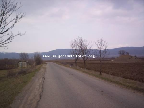 Plot of land for sale located at the hamlet of Polyanovo in Aytos municipality.