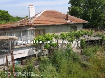 We offer for sale two houses for the price of one in the village of Diulevo, 25 km from the city of Burgas and the sea.