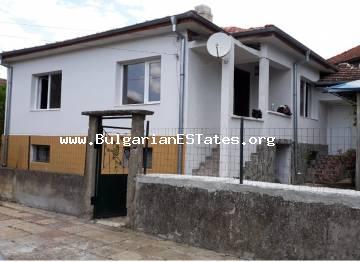 Fully renovated house for sale in the village of Brodilovo, just 12 km from the picturesque town of Tsarevo and the sea, at the foot of the Strandzha mountains, Bulgaria.