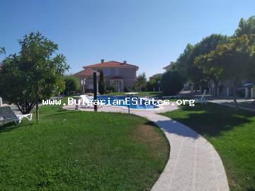 For sale is a detached two-storey house in a gated complex “Victoria Hill”, located in the villa area of Sarafovo, 3 km from the town of Pomorie and the sea coast.