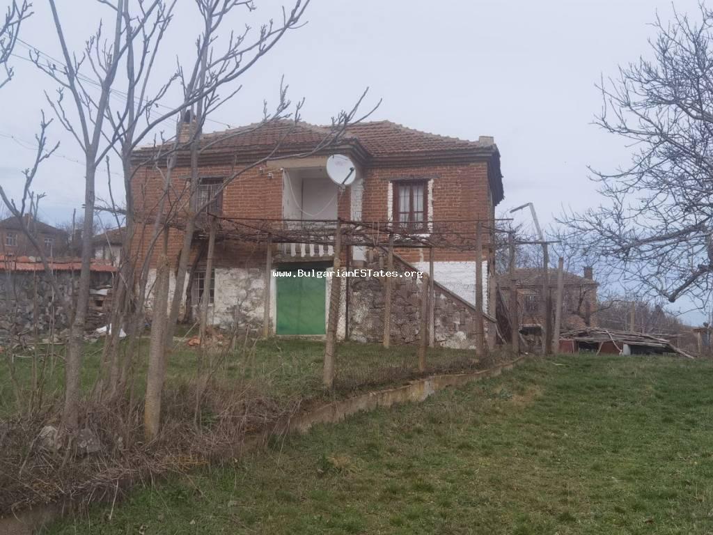 A House for sale in the village of Momina Tsarkva, only 55 km from Burgas and the sea, Bulgaria.