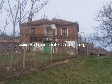 A House for sale in the village of Momina Tsarkva, only 55 km from Burgas and the sea, Bulgaria.