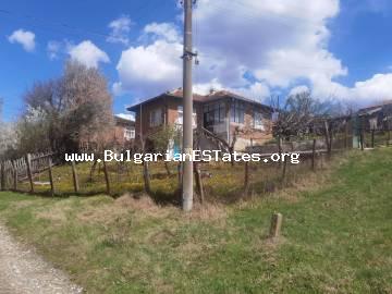 House in the heart of Strandzha mountains, Kosti village, only 22 km from the town of Tsarevo and the sea, Bulgaria.