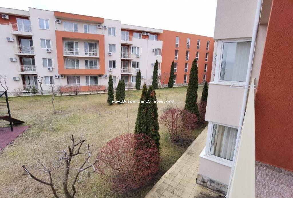 Two-bedroom apartment for sale in the Sunny Beach resort in the complex "Fort Knox", Bulgaria. Real estate in Bulgaria for sale.