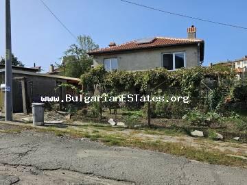 For sale is a renovated house in the village of Gramatikovo, only 30 km from the town of Tsarevo and the sea, 24 km from the town of Malko Tarnovo and the border with Turkey, Bulgaria!