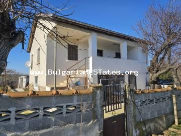 Property for sale in Bulgaria – two-storey house in the village of Fakia, 20 km from Sredets and 45 km from Burgas and the Black Sea, with panoramic views of the Strandzha Mountain.