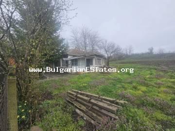 Property for sale in the village of Debelt, Bulgaria – only 15 km from Burgas and the sea and 10 km from the town of Sredets!!! Large plot and excellent development potential!!!